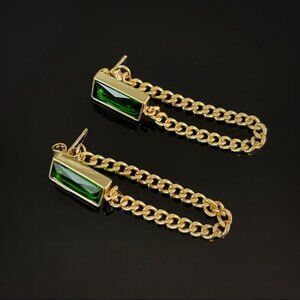 ✨Beautiful Dark Green Crystal Goldtone Chain earrings
